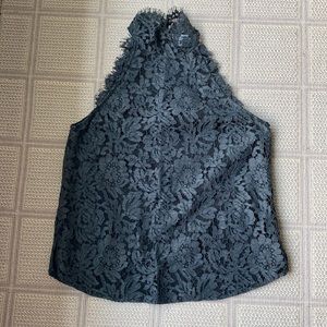 DVF Sleeveless lace gray blouse